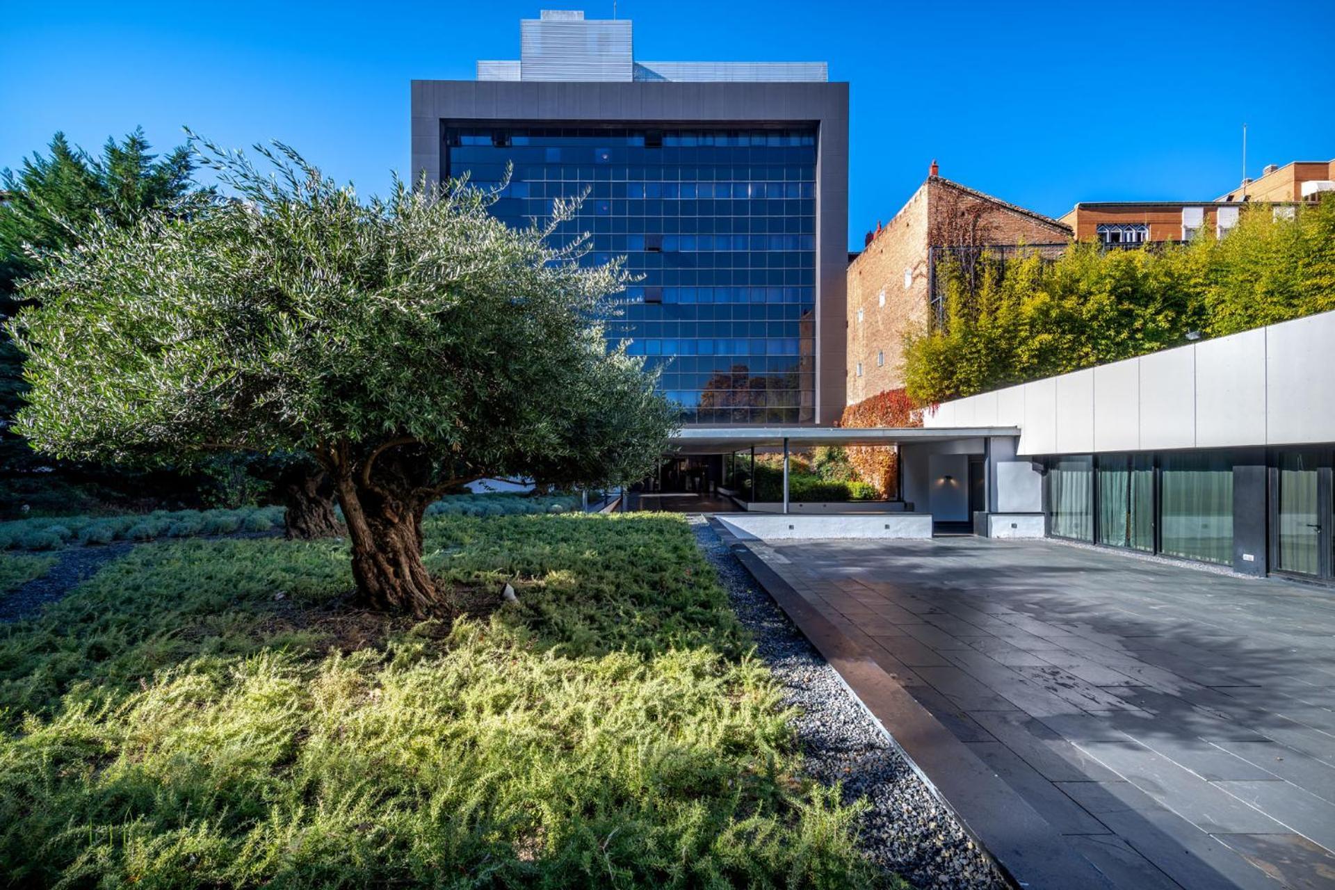 Ac Hotel Atocha By Marriott Madrid Exterior photo